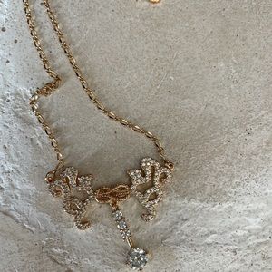 Empress Pendant Gold Necklace